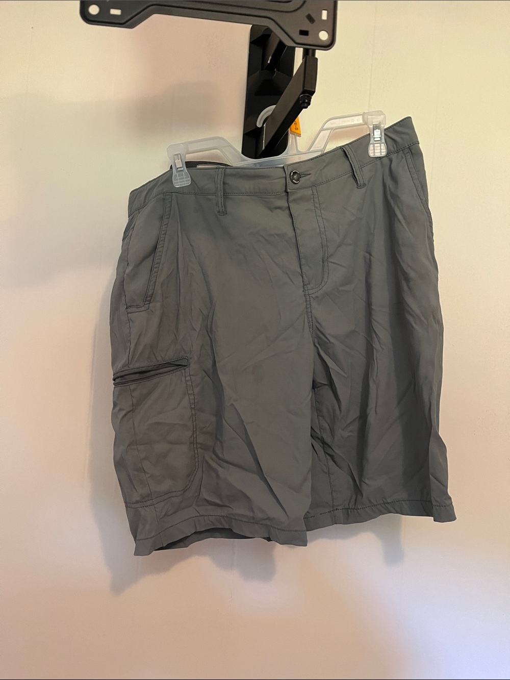 Weatherproof Gray Men's Cargo Shorts